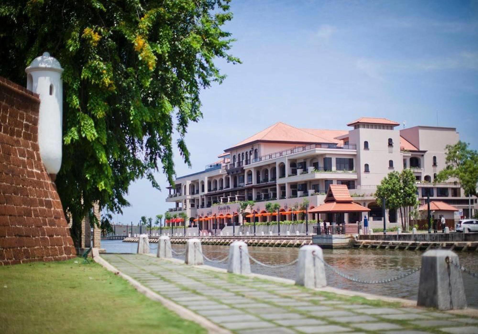 Casa Del Rio Melaka Hotell Exteriör bild